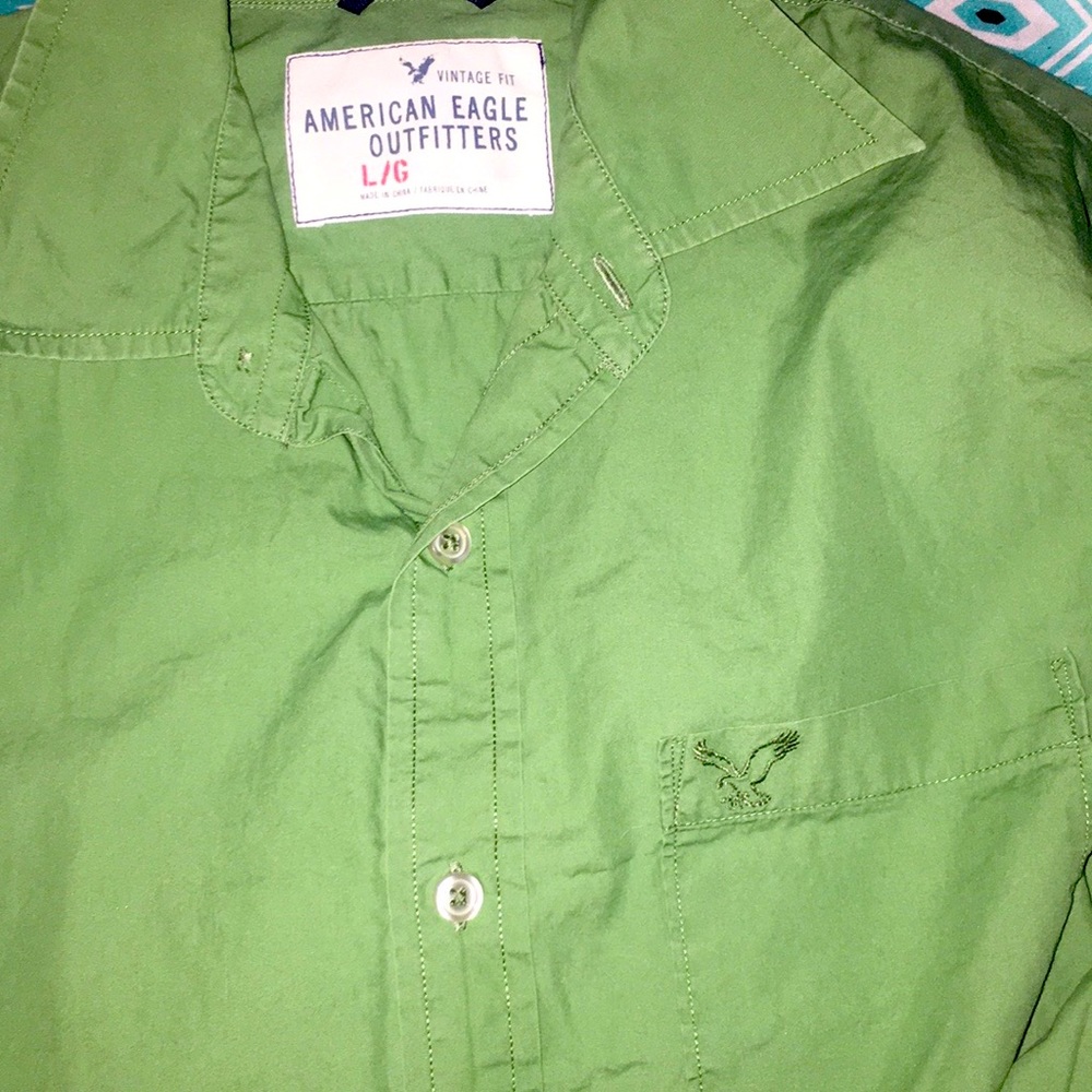 BRAND NEW AMERICAN EAGLE long sleeve button up